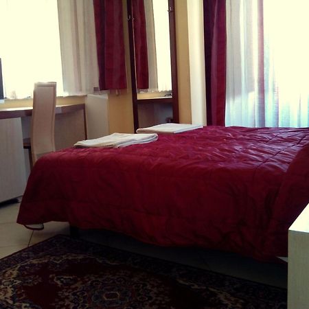 Hotel Conte Ruggero Serra San Bruno Rum bild