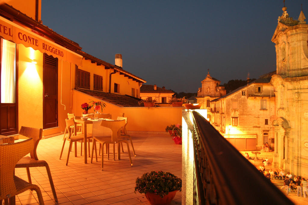 Hotel Conte Ruggero Serra San Bruno Exteriör bild