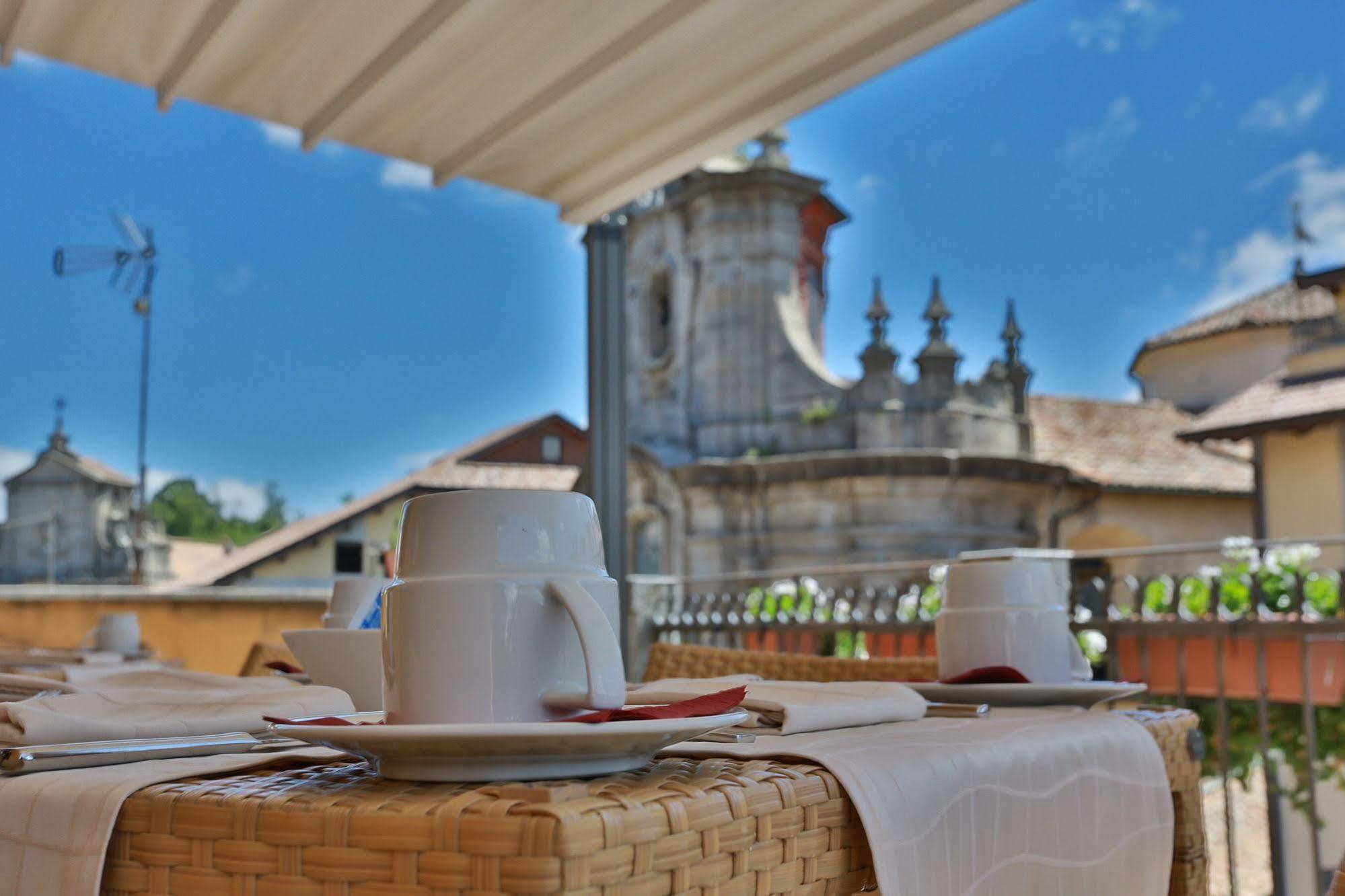 Hotel Conte Ruggero Serra San Bruno Exteriör bild